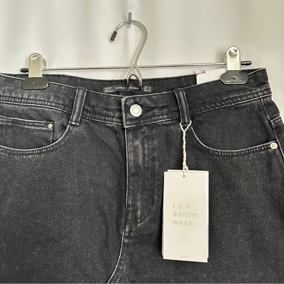 NWT Zara TRF Denimwear Women's Black Mini Denim Skirt sz US Medium - Picture 2 of 9